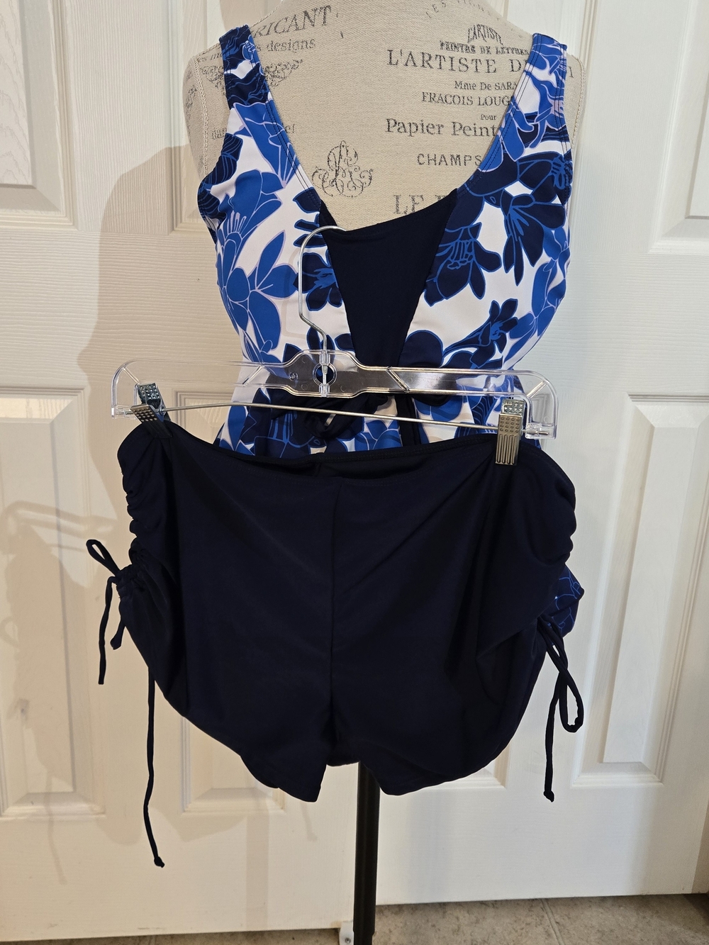 Rosegal Blue and White Floral Swim Set with Navy Accents